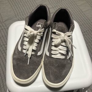 vans old skool pig suede rabbit grey